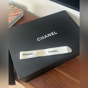 Chanel box 14x 9.5